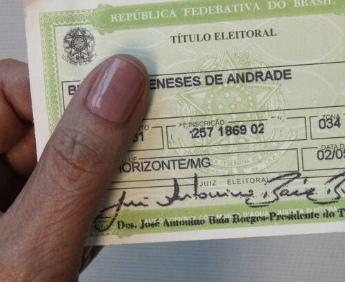 Eleitor que não justificou ausência nas Eleições 2022 deve regularizar situação na Justiça Eleitoral. Saiba mais.