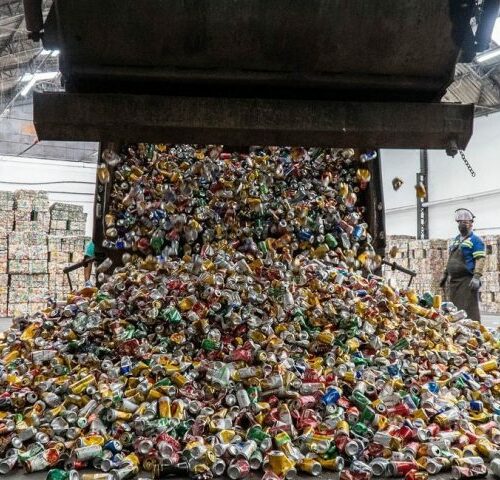 Governo cria o “Recicla+Mais” e traz renda extra para os catadores de recicláveis. Saiba mais.