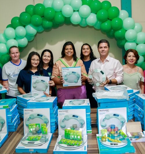 Prefeitura de Maracaju recebe balanças e fitas métricas para serem utilizadas na pesagem de crianças beneficiárias de programas de transferência de renda.