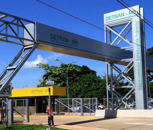 Detran alerta população sobre falsa autoescola e site criado para aplicar golpe da CNH