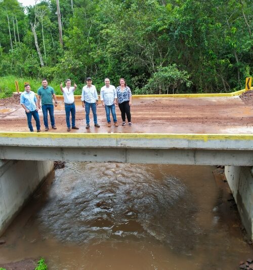 Com recursos próprios, a Prefeitura de Maracaju entrega três novas pontes de concreto na Zona Rural.