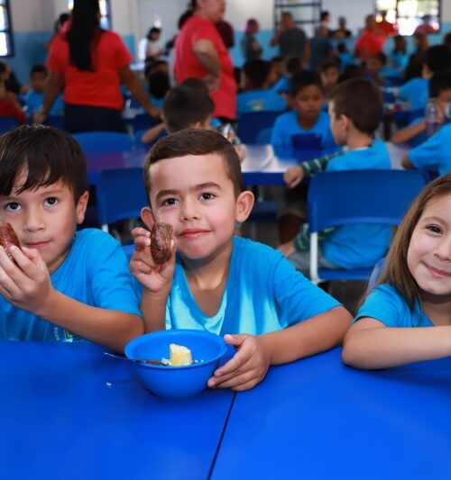 Pelo segundo ano, Prefeitura de Maracaju oferta “Linguiça de Maracaju” no cardápio da merenda escolar.