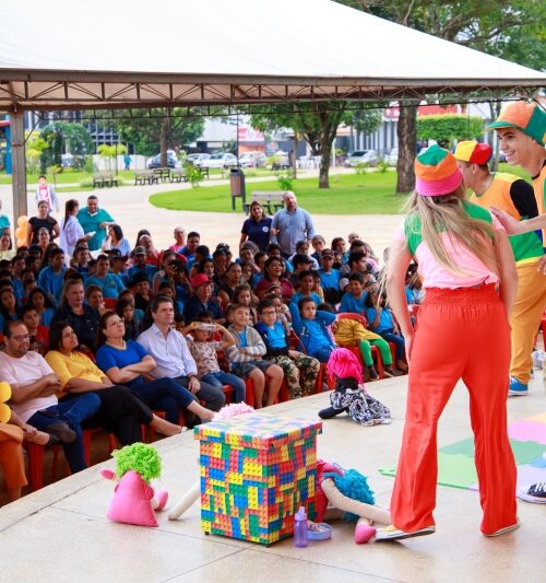 Aberto ao público, peça teatral Meu Quarto, minha Inocência foi sucesso em Maracaju.