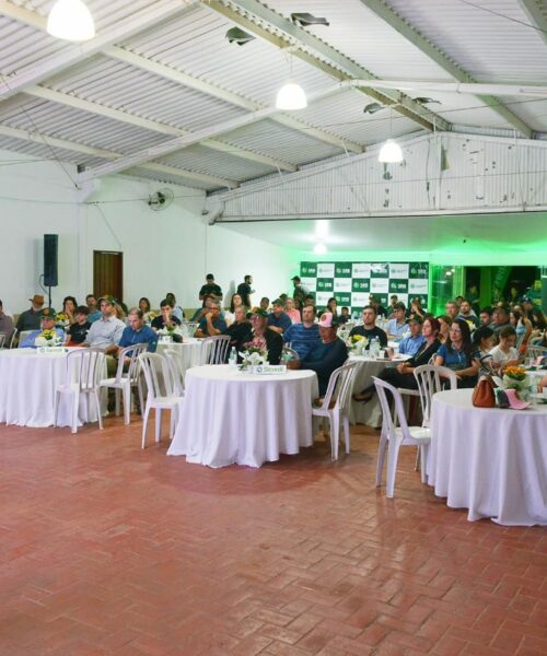 Com a participação de mais de 100 produtores, Sicredi e Sindicato Rural realizam evento em Bonito