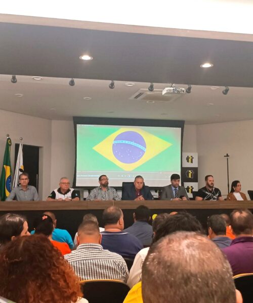 Vereador Rodrigo Laboissier integra mesa de debates na ASSOMASUL em Campo Grande.