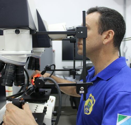 Alta tecnologia é aliada da Polícia Científica de MS na resolução de crimes com armas de fogo