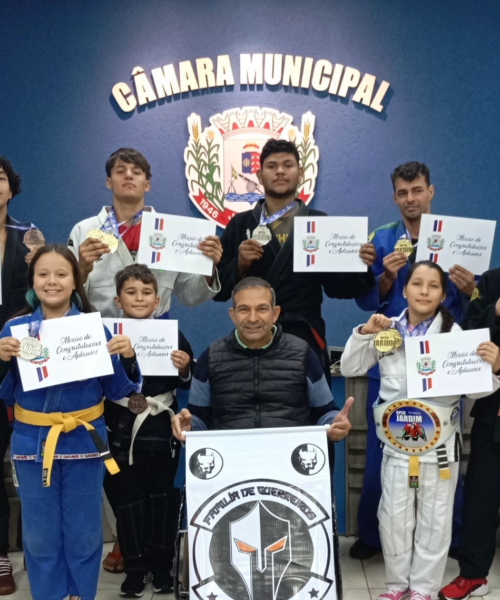 Atletas de Jardim são homenageados por conquistas no Circuito Estadual de Jiu-Jitsu