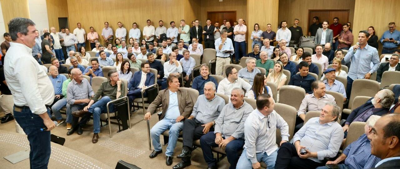 Prefeito de Vicentina destaca importância de parcerias para impulsionar desenvolvimento local