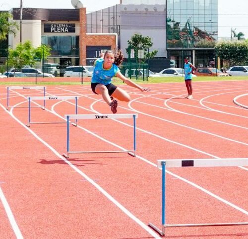 Governo de MS inaugura pista de atletismo com homologação internacional em Chapadão do Sul