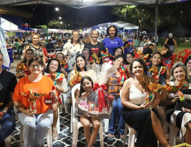 Parceria entre FAC, Secretaria de Cultura e Coordenadoria da Mulher realiza 1ª Oficina de Páscoa com foco em geração de renda.