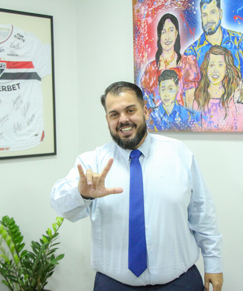 Vereador Robert Ziemann cobra cumprimento da Lei que institui Centro de Intérpretes de Libras em Maracaju