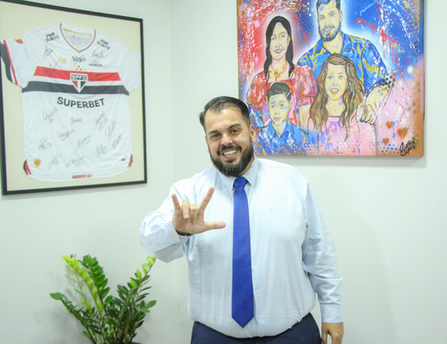 Vereador Robert Ziemann cobra cumprimento da Lei que institui Centro de Intérpretes de Libras em Maracaju