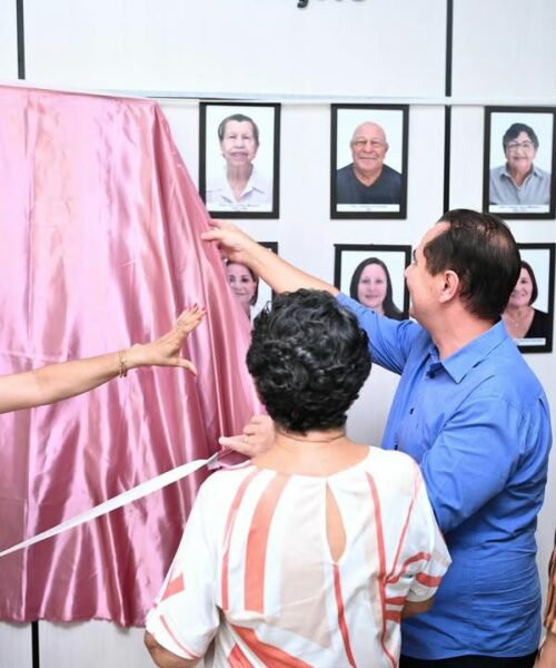 Prefeito Guga e vereadores prestigiam a inauguração da Galeria de Secretários Municipais de Jardim