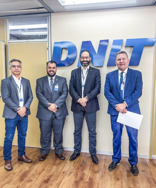 Robert dá novo passo em Brasília para garantir área da antiga ferrovia para Maracaju