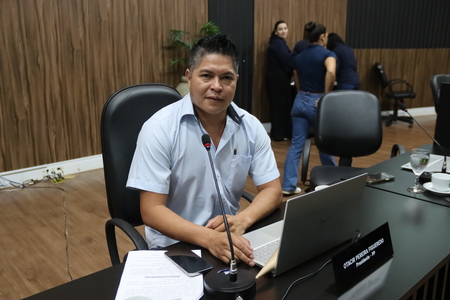 Câmara Municipal Aprova Projeto de Lei do Vereador Otacir Figueredo Sobre Revisão Anual de Remuneração dos Servidores