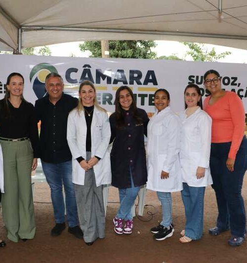 Câmara Itinerante incentivando a população na vacinação contra Influenza