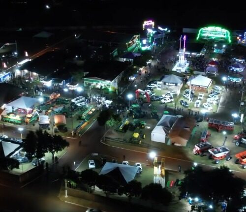 Expomara 2025 começa hoje em Maracaju com shows de João Aroldo e Betinho e Marcos Paulo e Marcelo