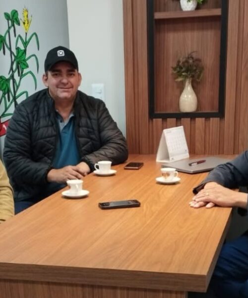 Presidente da Câmara recebe representantes da APERB e discute apoio ao 2º Festival de Pesca de Rio Brilhante