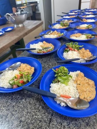Governo Municipal de Douradina garante alimentação escolar de qualidade com 92,5% de aceitação entre os estudantes
