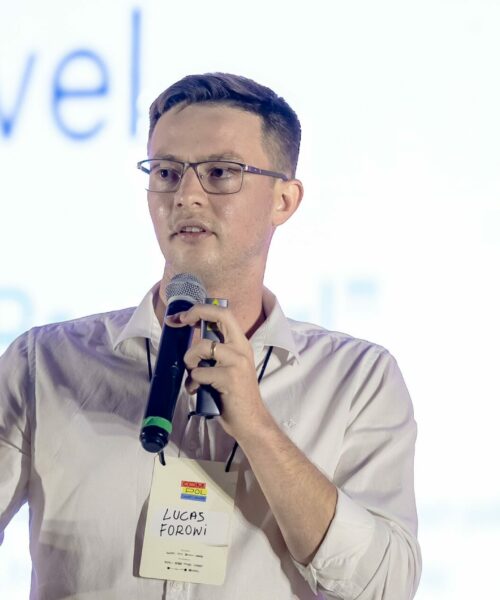 Prefeito Lucas Foroni é destaque no COMPOL Brasil com palestra sobre gestão pública de sucesso