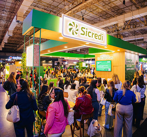 Sicredi participa do 10º Congresso Nacional das Mulheres do Agro e reforça atuação junto ao protagonismo feminino