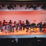 Noite de cultura e talento emociona famílias e celebra expansão das oficinas artísticas em Maracaju