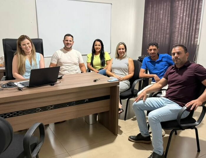 Vereadores se reúnem com secretária de Saúde para discutir avanços e fortalecimento das políticas públicas em Rio Brilhante