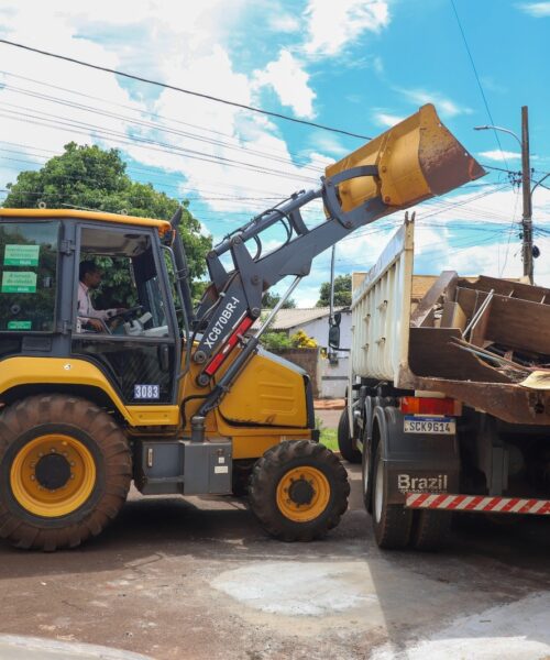 Ação Conjunta de Limpeza no Bairro Ema Rigo visa conscientizar e combater doenças em Maracaju