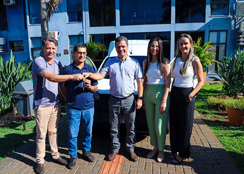 Maracaju recebe novo veículo para apoiar a Central de Abastecimento Farmacêutico.