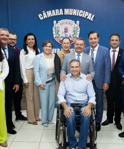 Prefeito Guga reforça união entre os Poderes e compromisso com a população na abertura do Legislativo