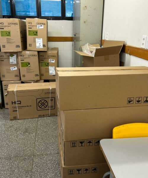 Instalação de ar-condicionado avança nos CMEIs de Sidrolândia