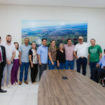 Câmara de Sidrolândia recebe Senador Nelsinho Trad para prestação de contas e alinhamento de demandas