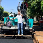 Prefeito Lucas Foroni acompanha os serviços de mais de R$ 3 milhões em recapeamento em Rio Brilhante