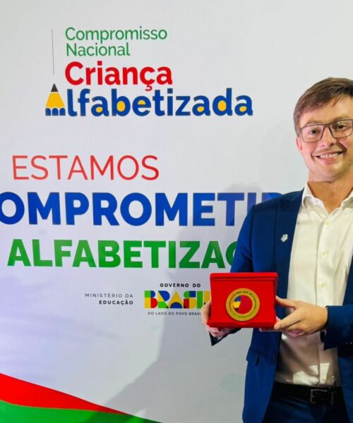 Educação de Rio Brilhante ganha o prêmio Selo Ouro Nacional em Brasília: Um marco de excelência