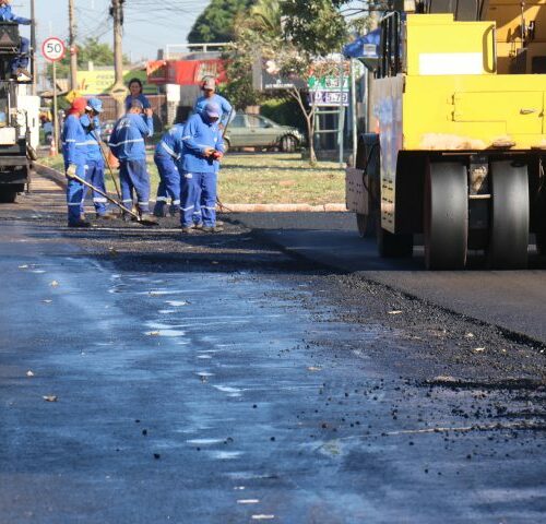Mais de R$ 25 milhões em investimentos vão levar asfalto e drenagem para três cidades de MS